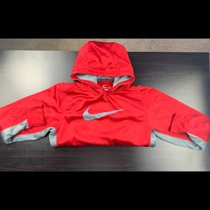 Nike Therma-Fit Hoodie